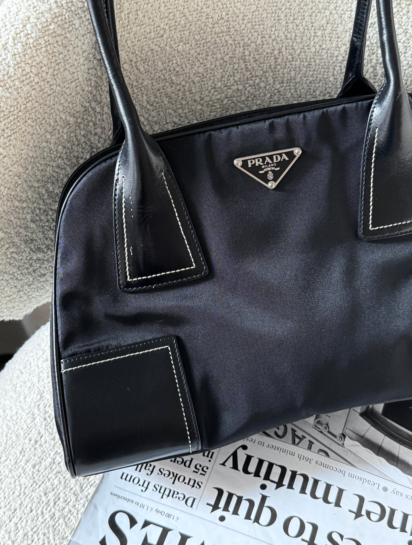 Vintage Prada nylon拼皮保齡包🪐