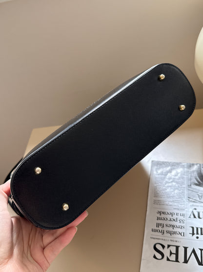 Vintage Burberry 戰馬格紋shoulder bag🪐