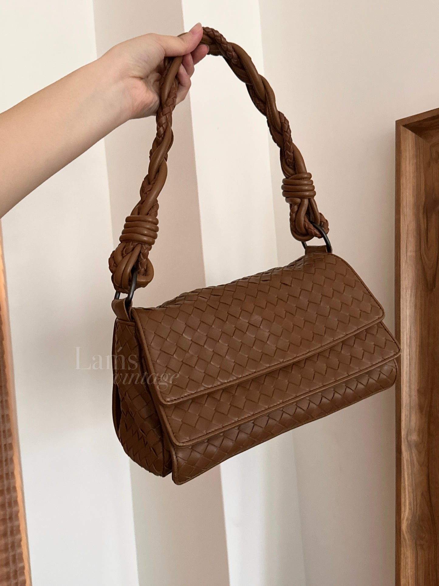 Vintage Bottega Veneta milk tea baguette🥖