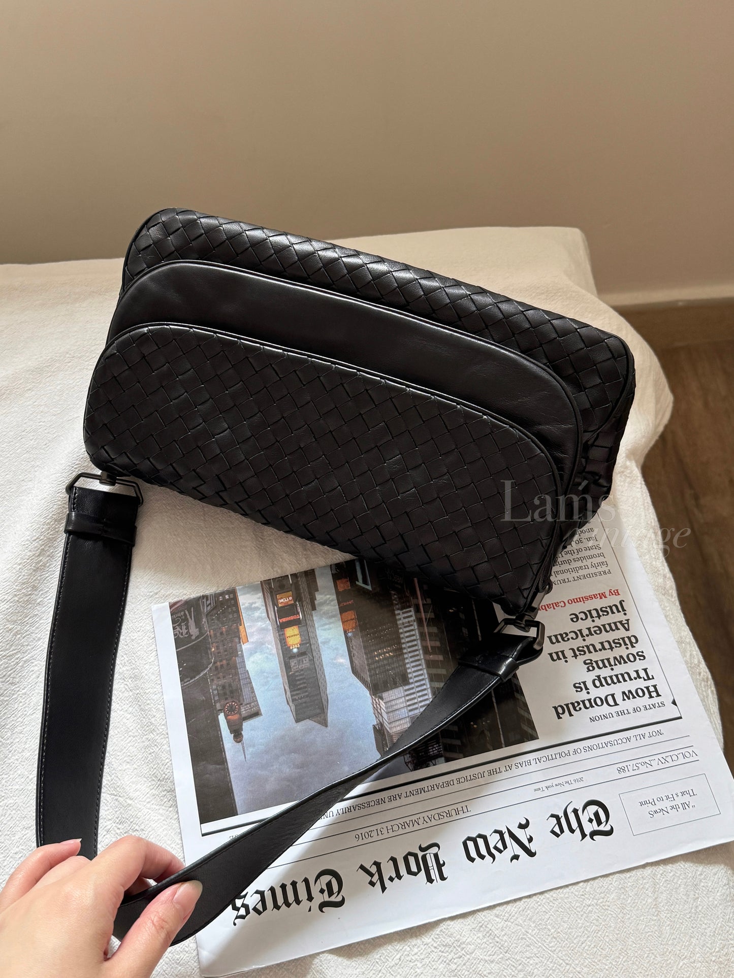 Vintage Bottega Veneta so black double flap baguette🥖