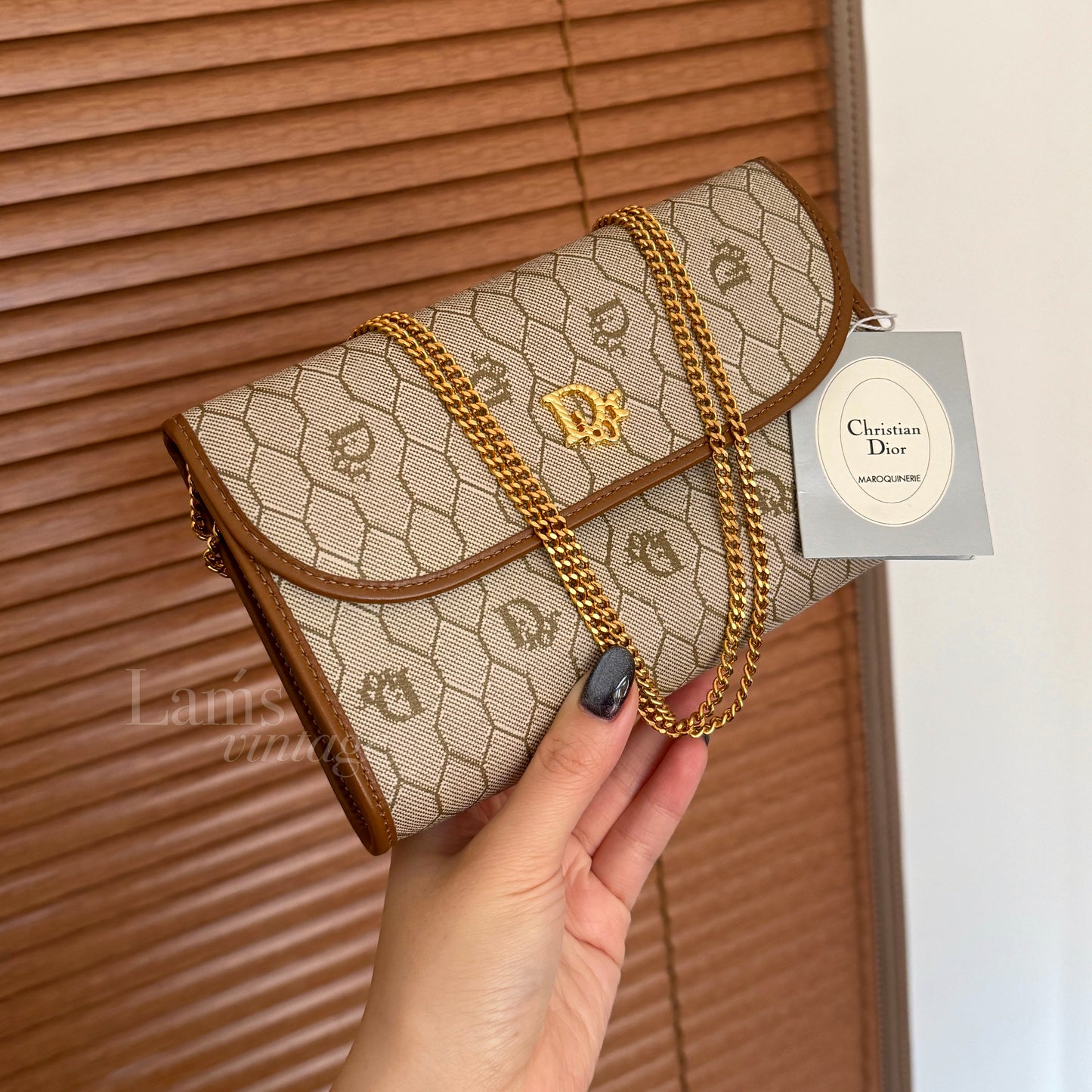 Vintage Dior honeycomb 2-way envelope🍯