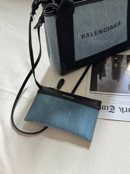 Pre-owned Balenciaga XS cabas denim