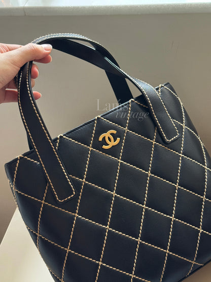 Vintage Chanel calfskin vivian tote