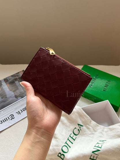 Pre-owned Bottega Veneta burgundy wallet🍷