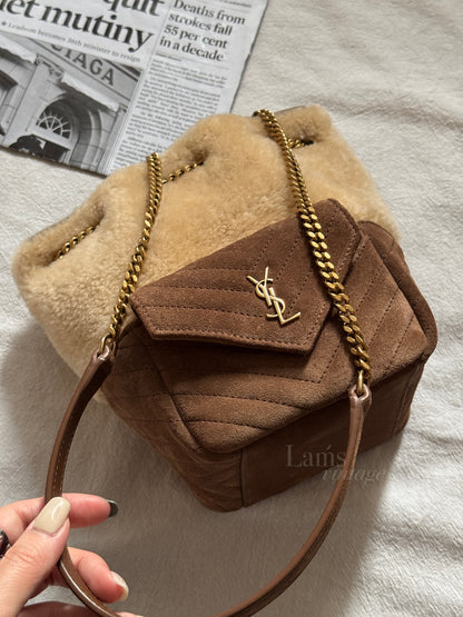 現代款全套！Saint Laurent suede mini bucket bag🧸