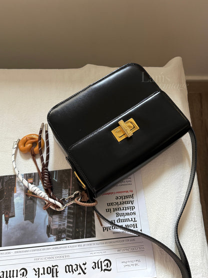 Vintage Celine turnlock豆腐包💫