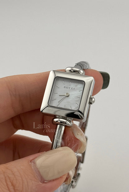 rank S 保存品！Gucci 貝母面bangle watch