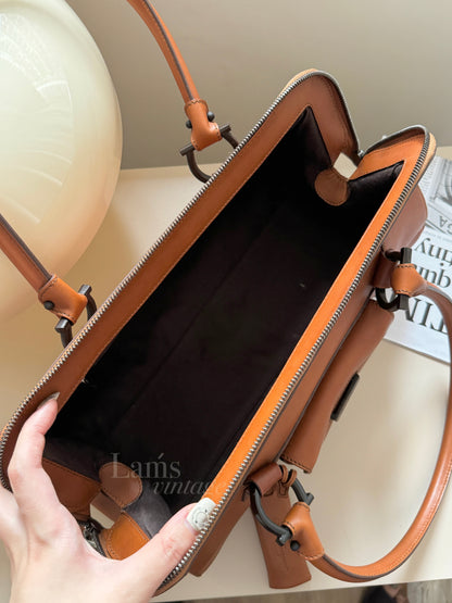 Vintage Salvatore Ferragamo木扣shoulder bag🪵