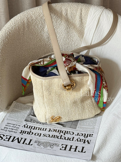 Vintage Loewe raffia crossbody bag🧺