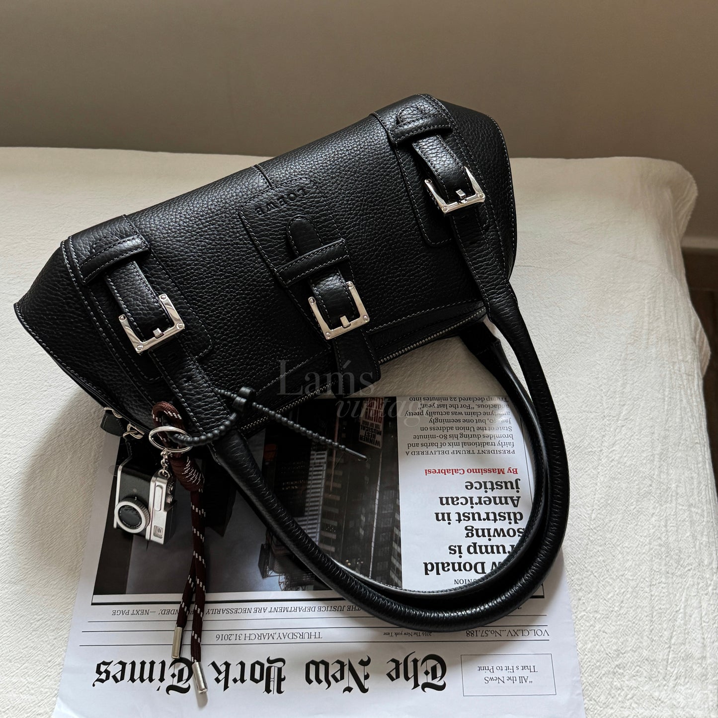 Vintage Loewe 黑銀扣ufo🛸