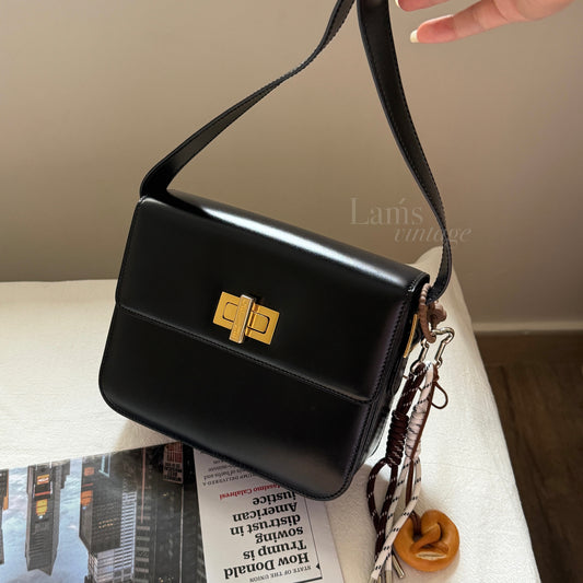 Vintage Celine turnlock豆腐包💫