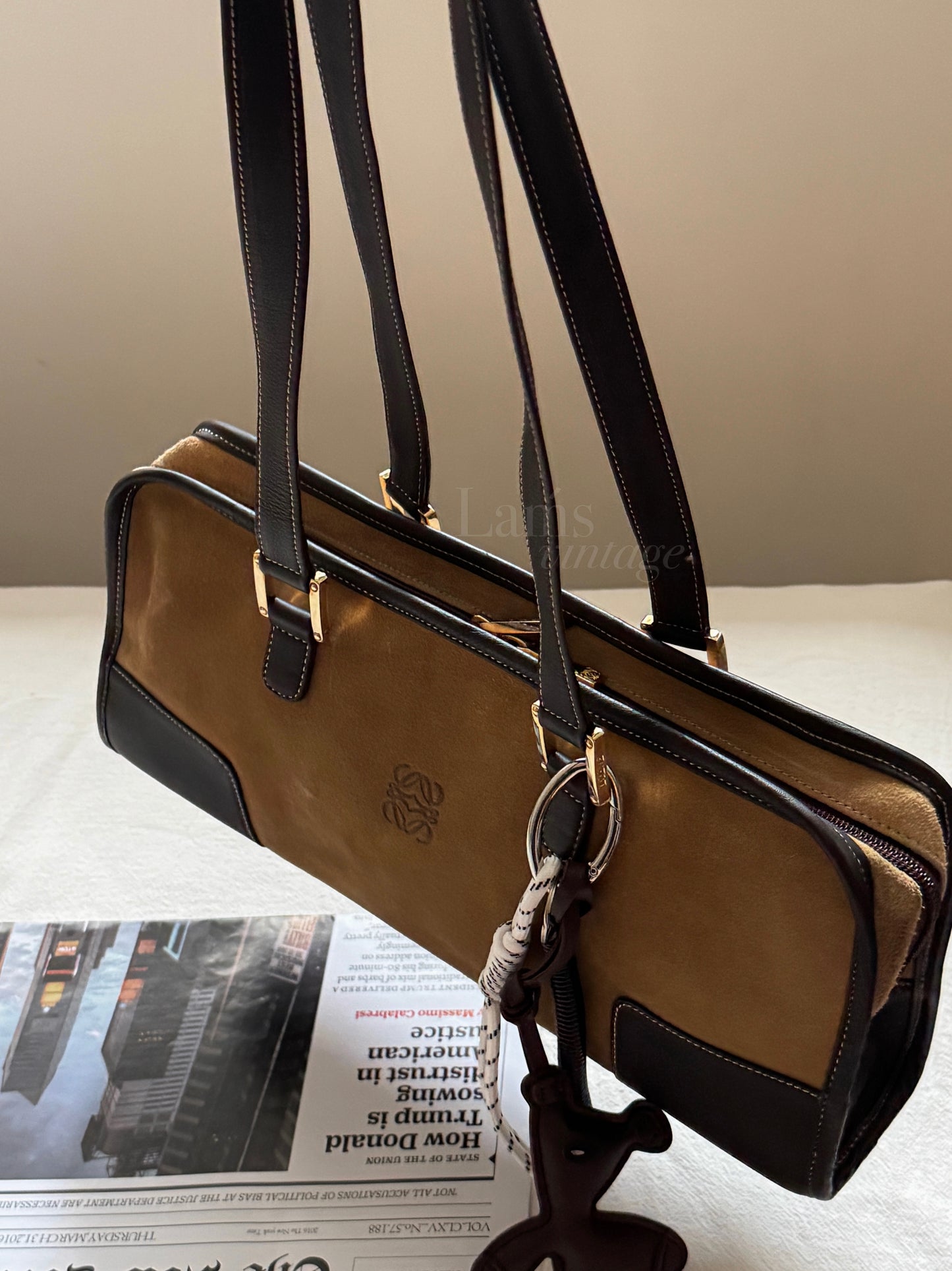 Vintage Loewe suede east west bag🍪