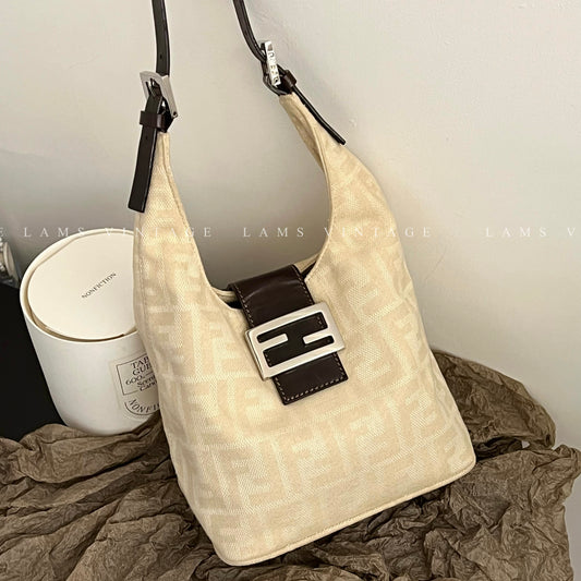 Vintage Fendi ivory老花薯條包*