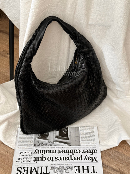 Vintage Bottega Veneta hobo bag 38🎬