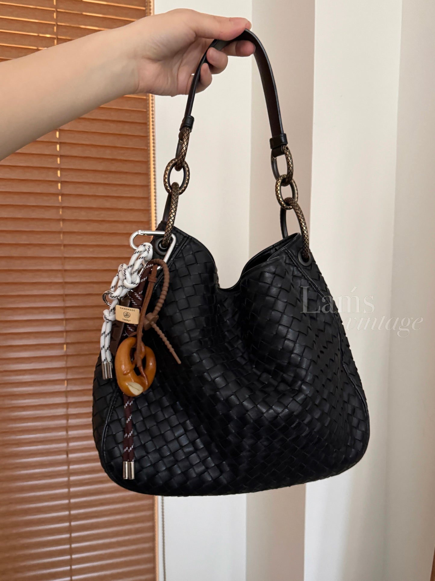 Vintage Bottega Veneta chained hobo🪐