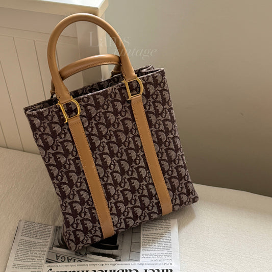 Vintage Dior trotter tote bag🍷