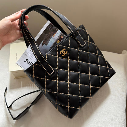 Vintage Chanel calfskin vivian tote