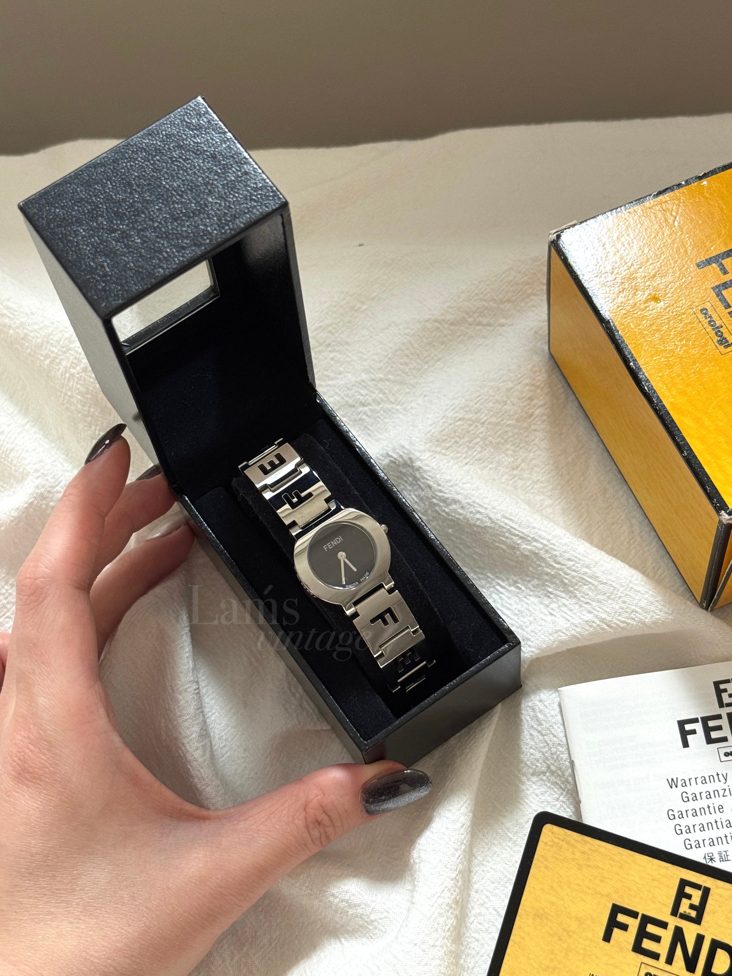 Vintage Fendi watch 鏤空字母錶帶