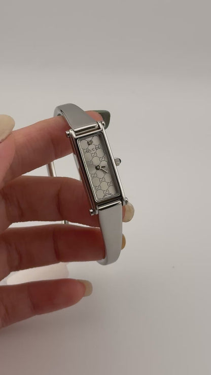 Vintage Gucci watch, with box full set